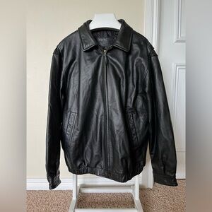 Vintage St. John’s Bay Men’s Size XLT Black Leather Bomber Jacket Coat Tall VTG